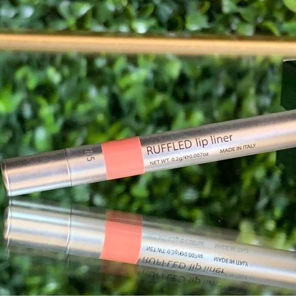 Dose of Colors Lip Liner in Ruffled | NEW - Picture 6 of 10